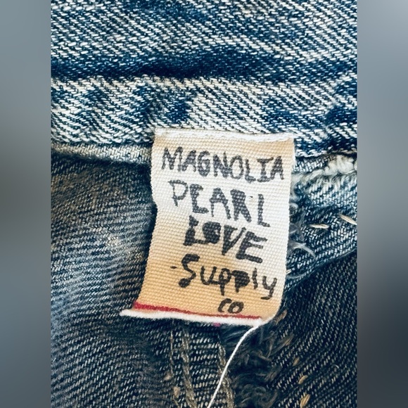 Magnola Pearl Dani Blues Denims 🔥RARE FIND🔥OUT OF STOCK❤️ - Picture 9 of 9